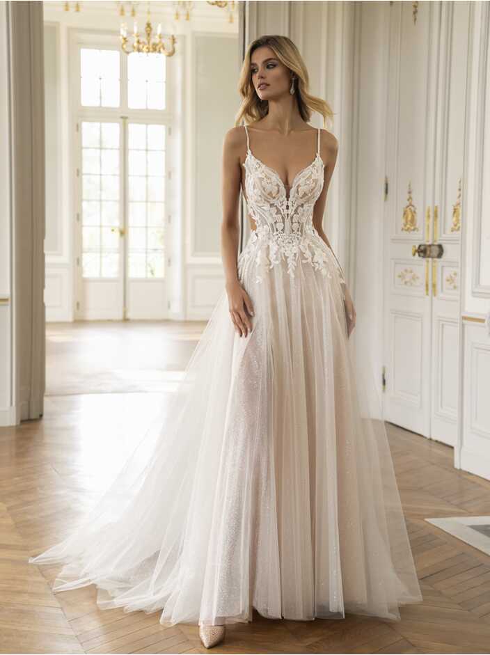 Elora - Scarlet Poppy Bridal Boutique