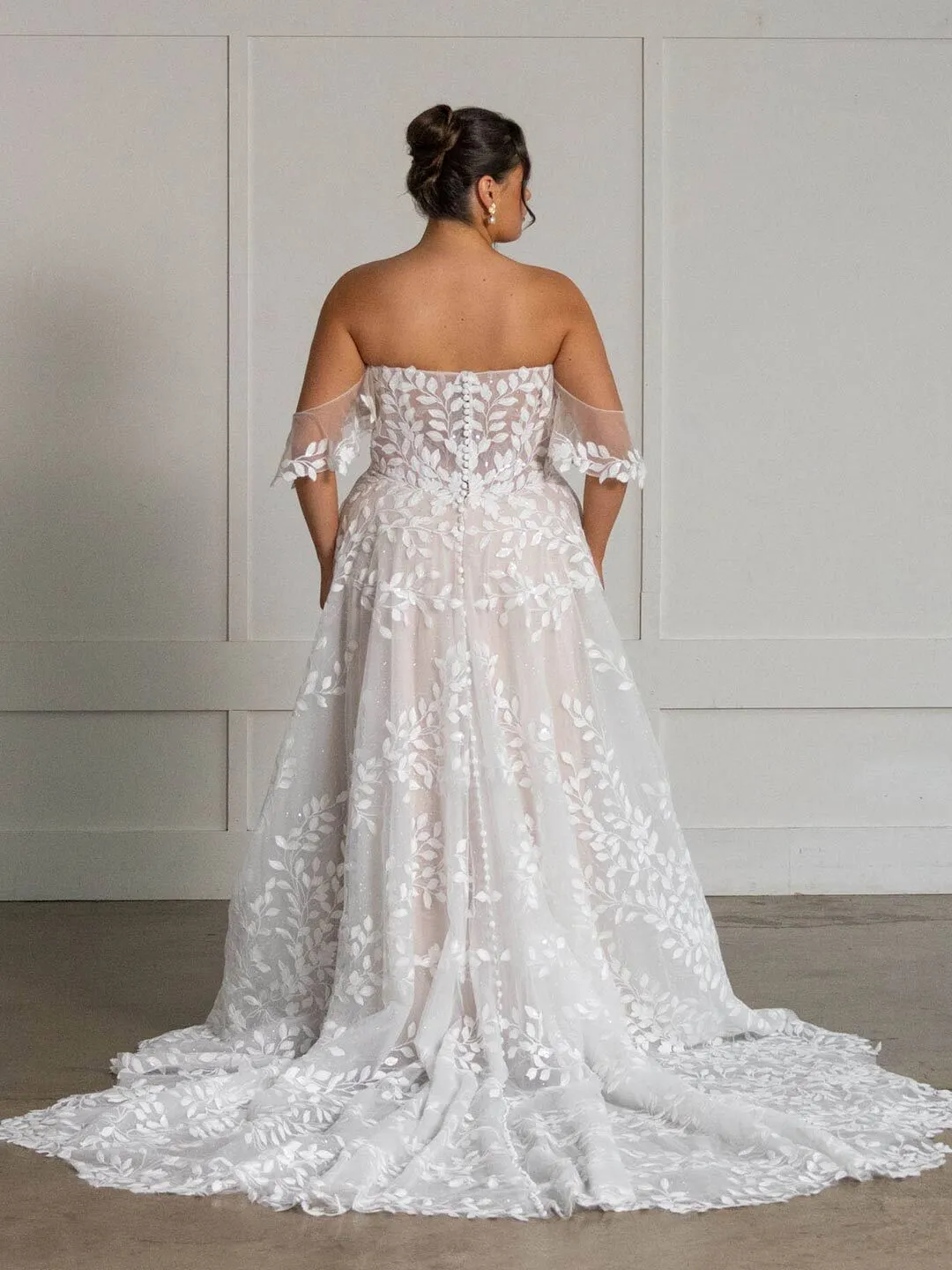 Laiya - Scarlet Poppy Bridal Boutique