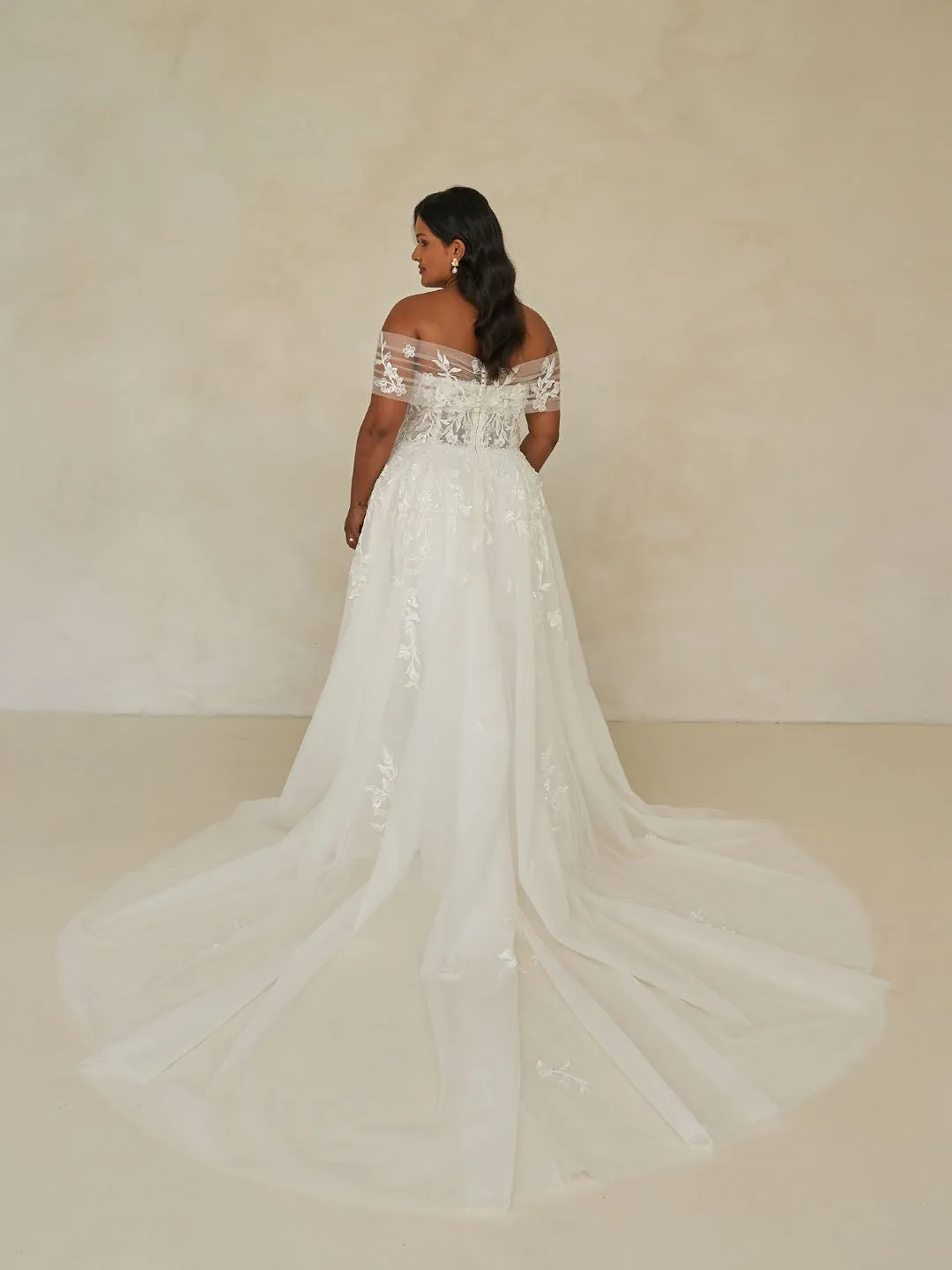 Willa - Scarlet Poppy Bridal Boutique